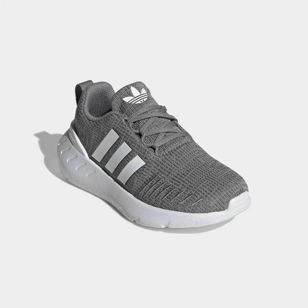 adidas Originals Boty Swift Run 22