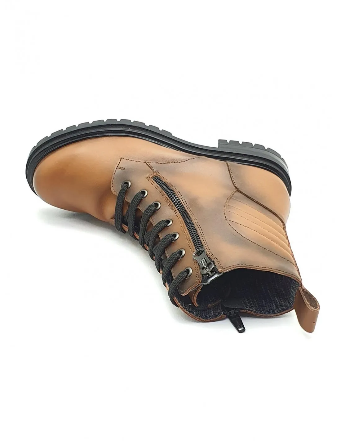 Bota de mujer Hetial Shoes en cuero F-8089