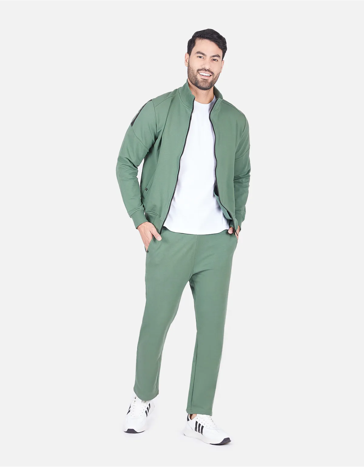 Buzo slim fit verde