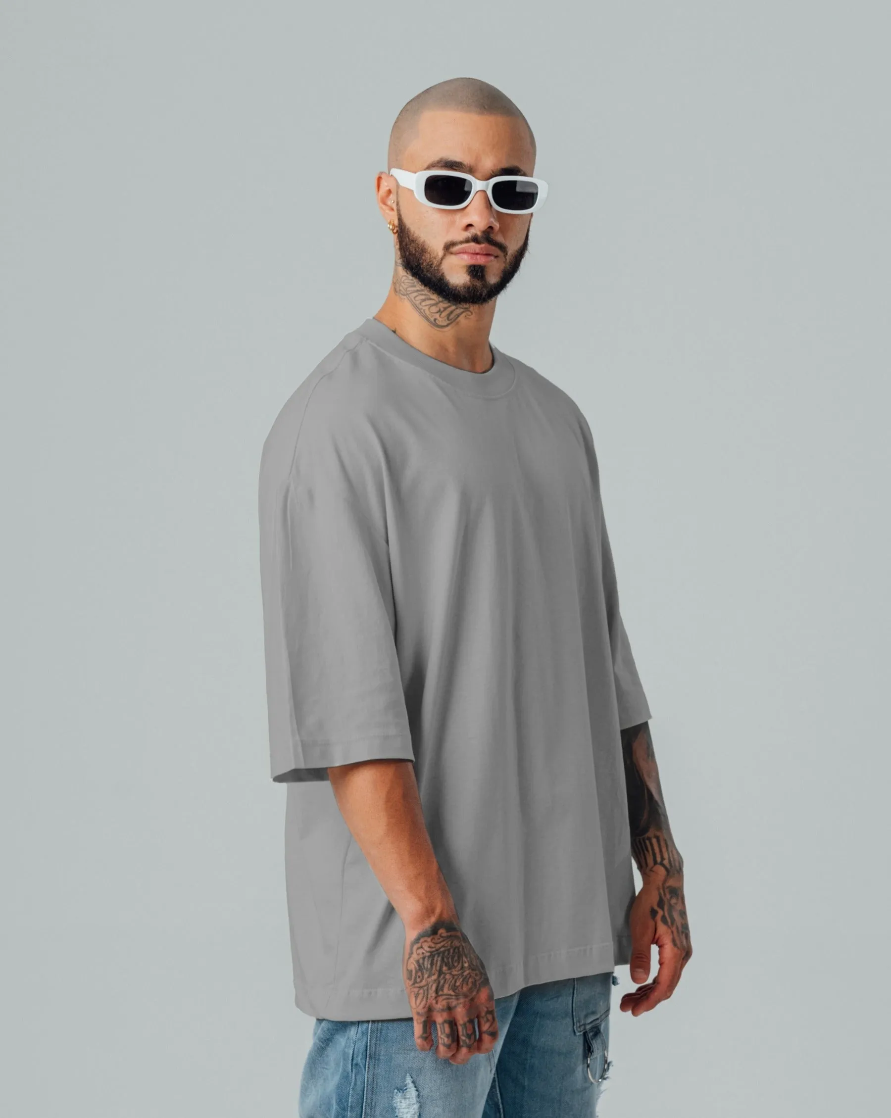 Camiseta Oversize Básica Gris Claro