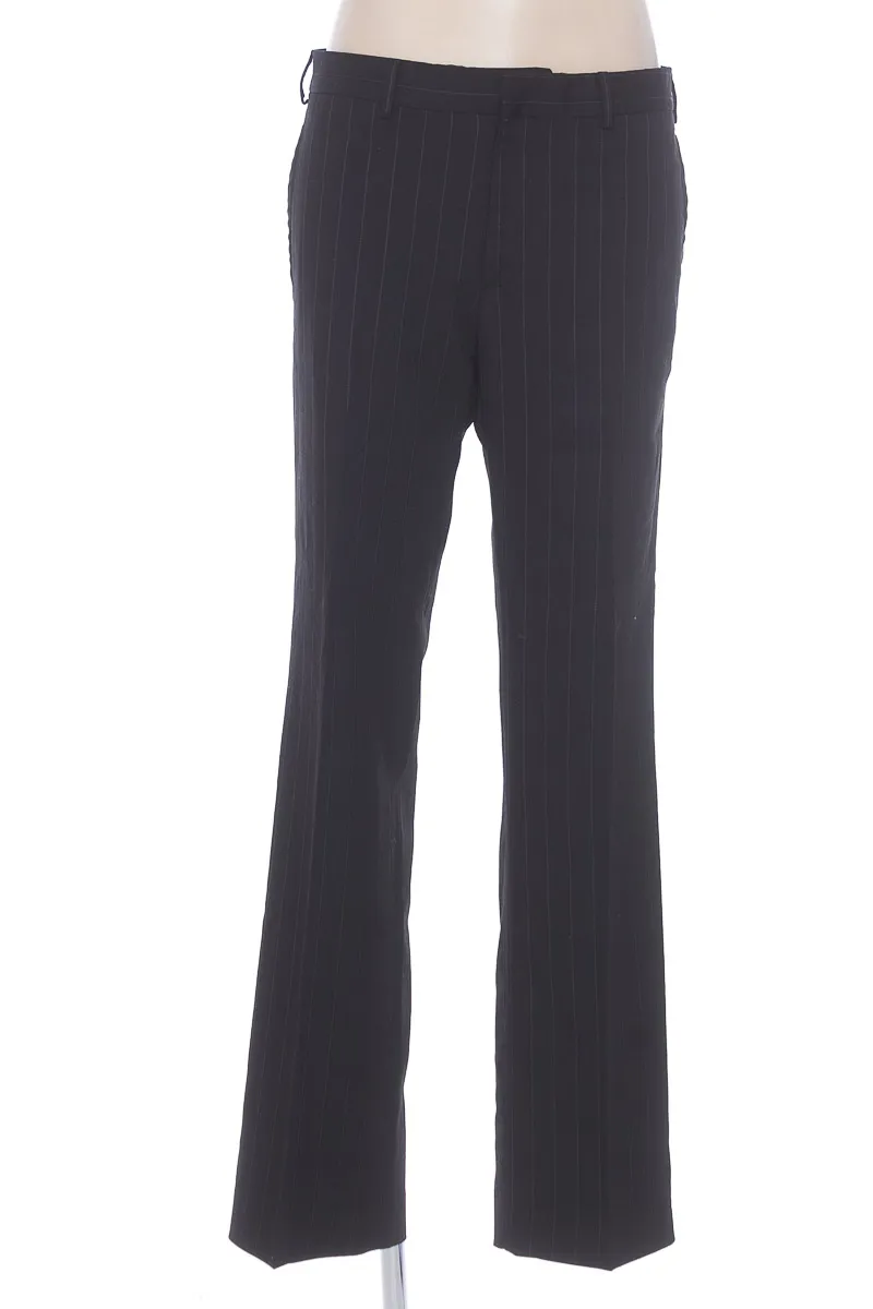 Pantalón color Negro - Zara