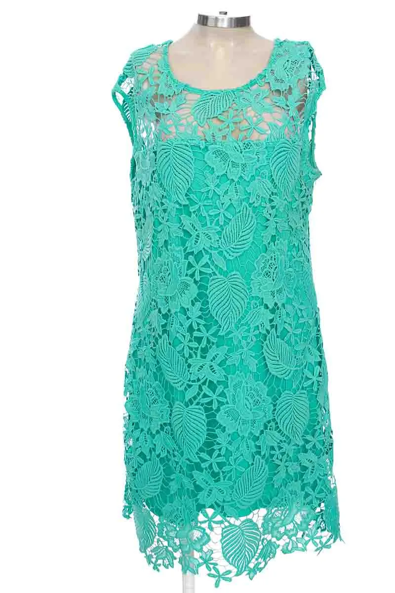 Vestido / Enterizo color Verde - Closeando