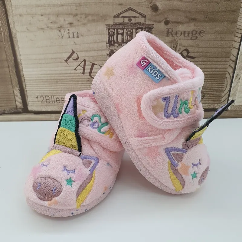 Zapatilla Casa Unicorn Garzón N4176