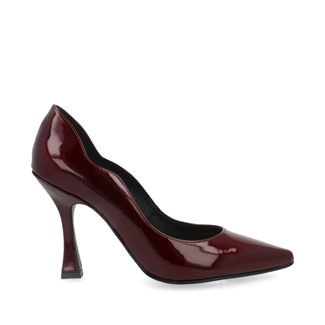 Zapatilla de Vestir Trender color Vino para Mujer