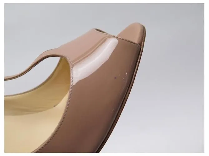 ZAPATOS BOMBAS CHRISTIAN LOUBOUTIN 37 ZAPATO CHAROL NUDE Beige 